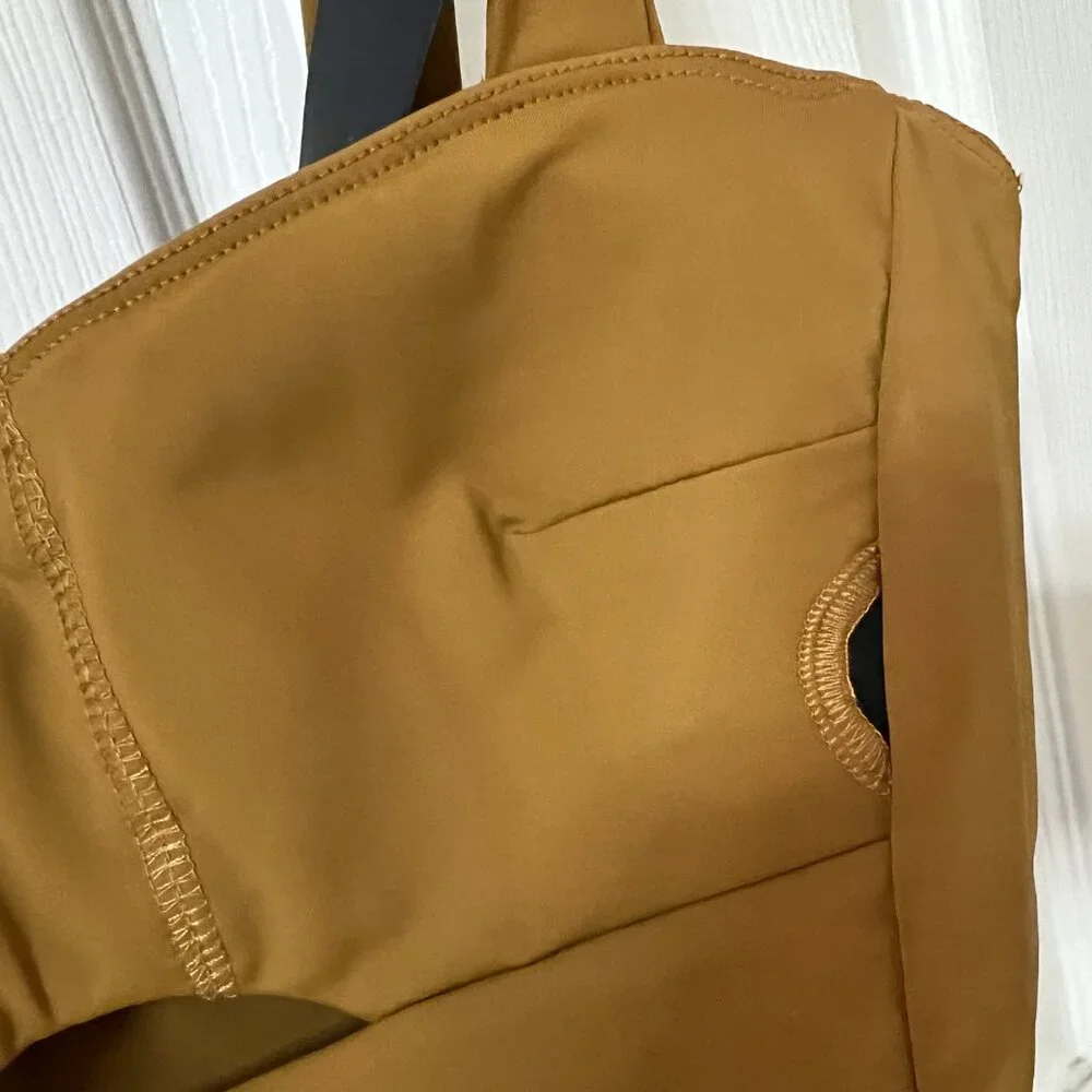 NWT LANSTON SPORT Hypnotic cutout sports bra (L) - Picture 10 of 11